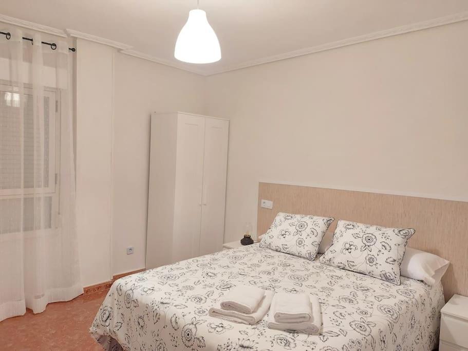 Apartamento Gijon Arena, Con Aparcamiento Exterior foto